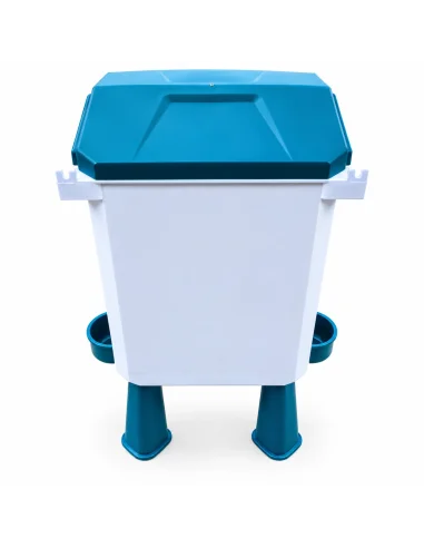 Adapatoare 11l pentru găini – vedere din spate
